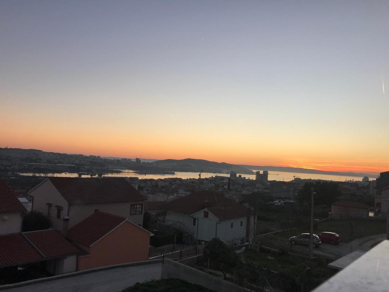 Apartman Mig Solin Exterior foto